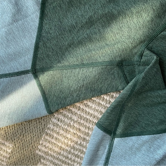 Outdoor Voices Colorblock Leggings - Picture 5 of 8